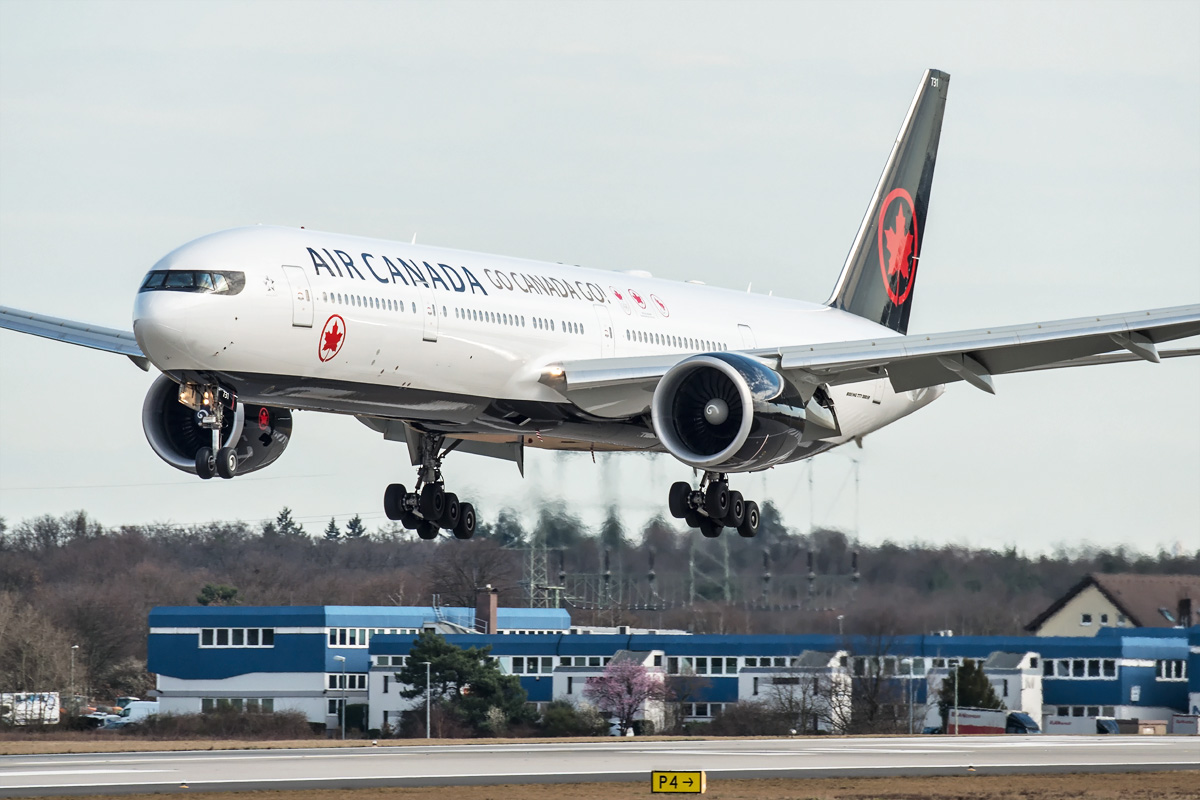 C-FITL Air Canada Boeing 777-300(ER)