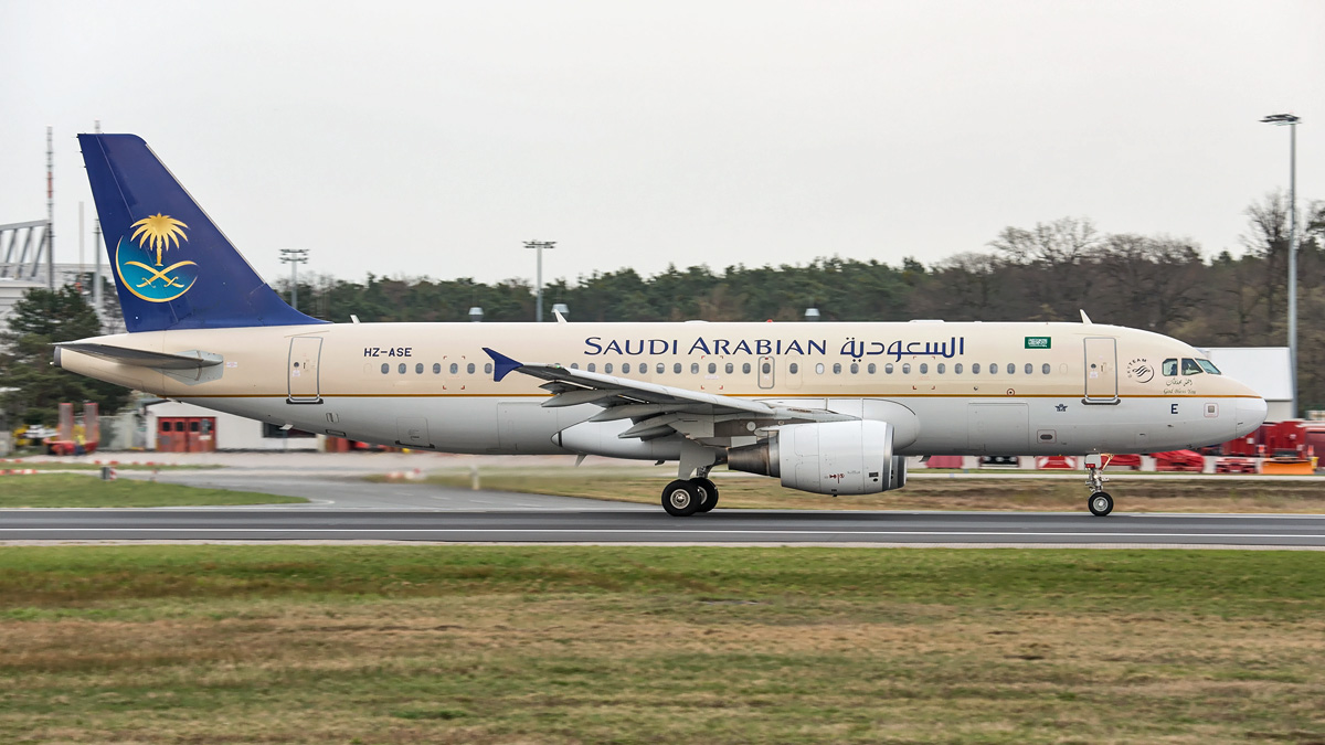 HZ-ASE Saudi Arabian Airlines Airbus A320-200