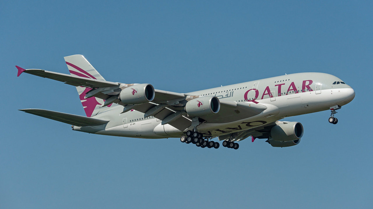 A7-API Qatar Airways Airbus A380-800