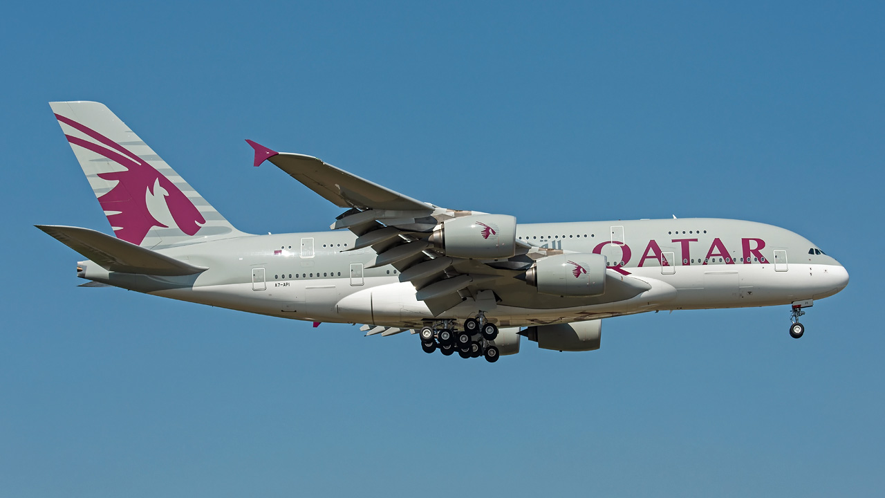 A7-API Qatar Airways Airbus A380-800