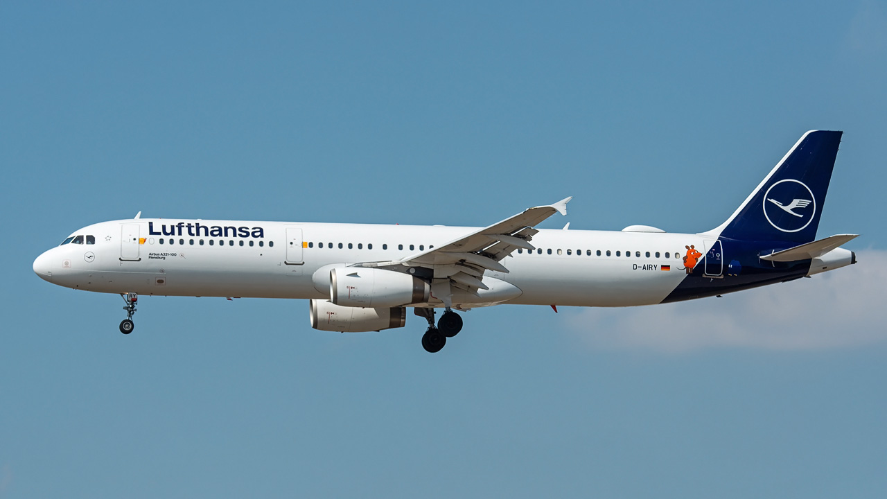 D-AIRY Lufthansa Airbus A321-100