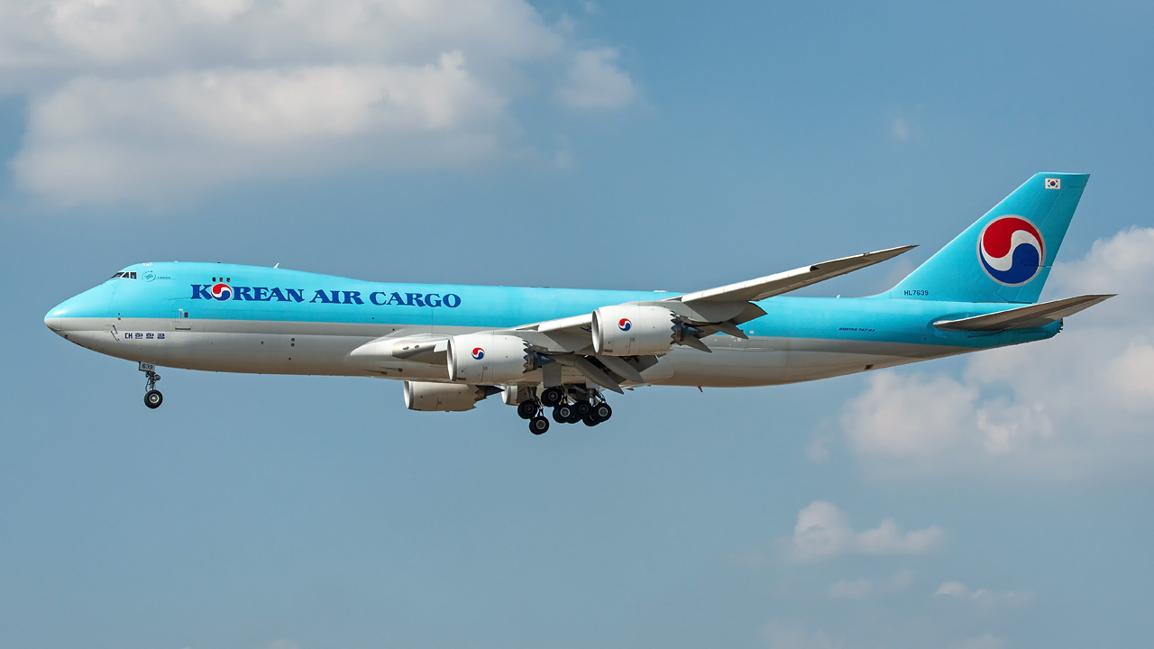 HL7639 Korean Air Cargo Boeing 747-8F