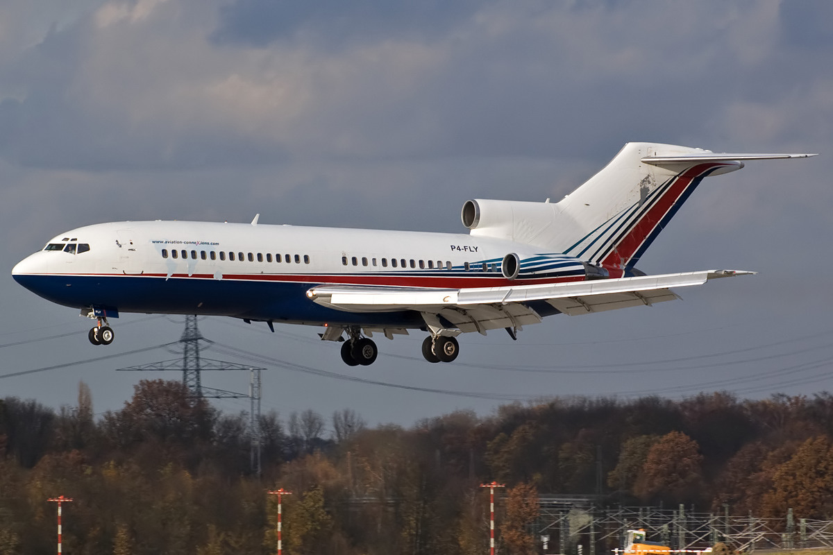 P4-FLY Aviation ConneXions Boeing 727-22, DUS 12.11.2008