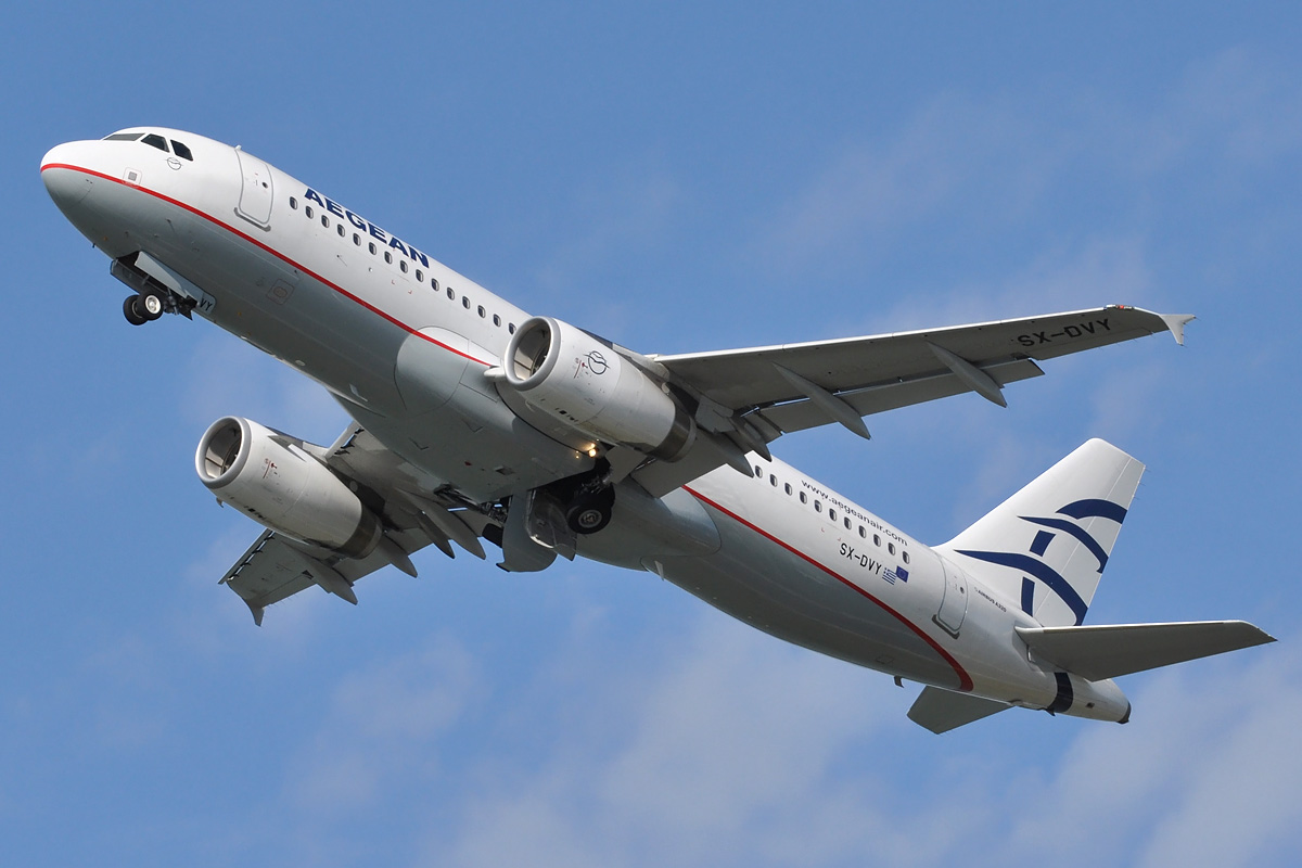 SX-DVY Aegean Airlines Airbus A320-200, CFU 16.10.2009