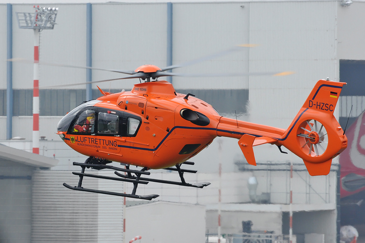 D-HZSC Bundesministerium des Innern Eurocopter EC-135, DUS 09.09.2010