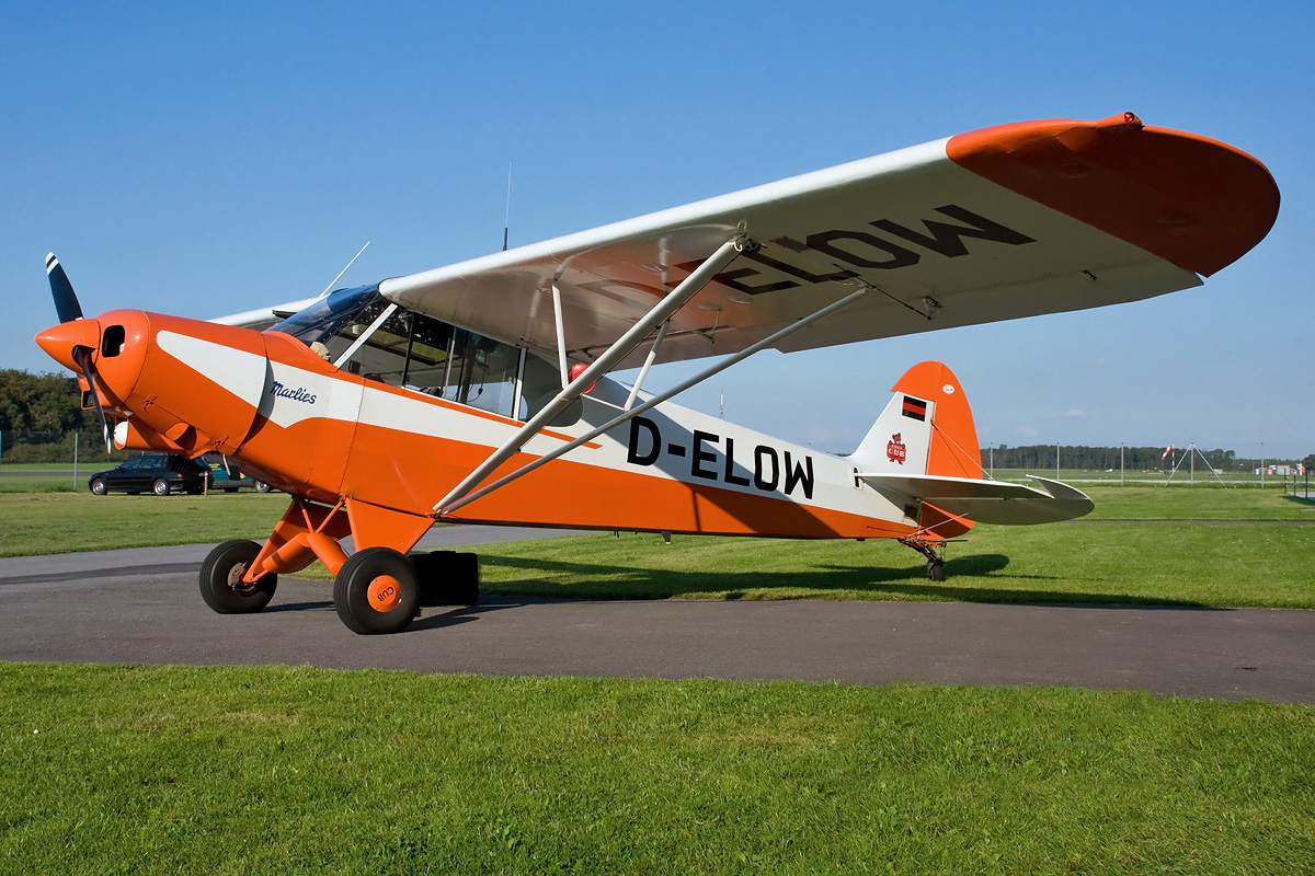 D-ELOW Piper PA-18-150 Super Cup EDLD 03.09.2011