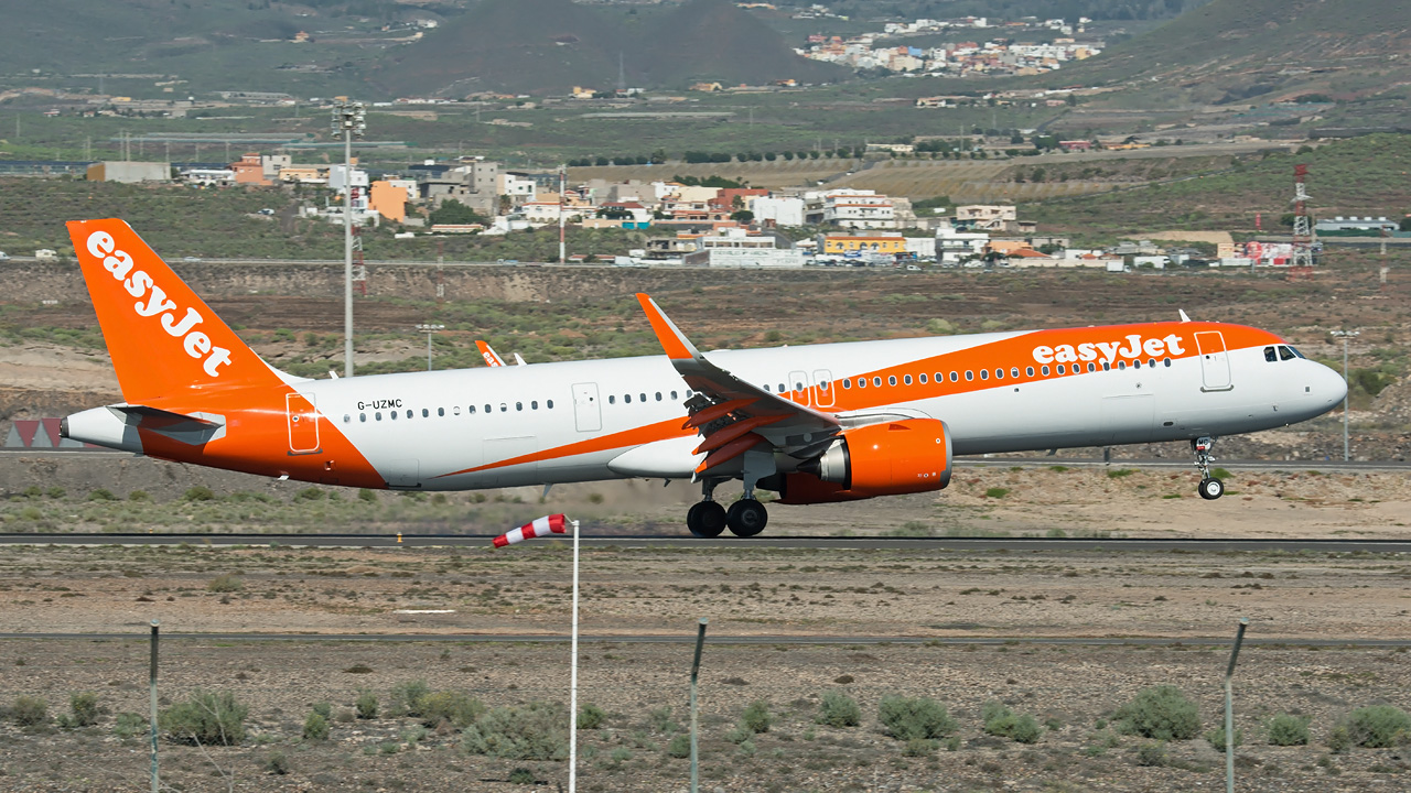 G-UZMC easyJet Airbus A321-200neo