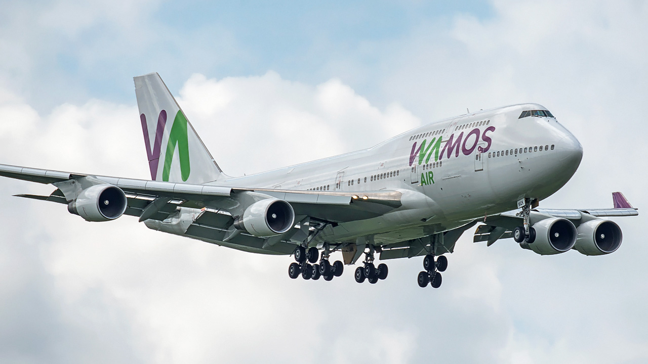 EC-MQK Wamos Air Boeing 747-400