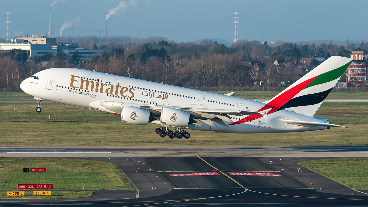 A6-EEI Emirates Airbus A380-800 - DUS 01.01.2020