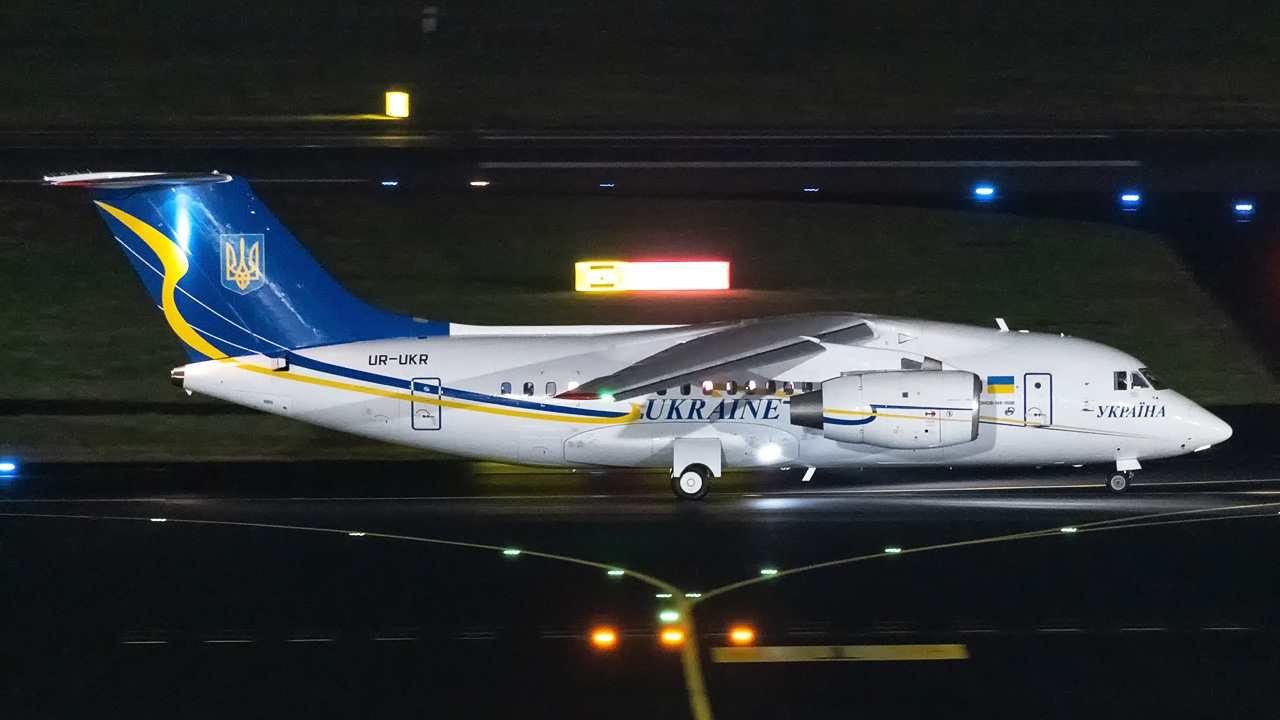 UR-UKR Ukraine Government Antonov An-148-100B