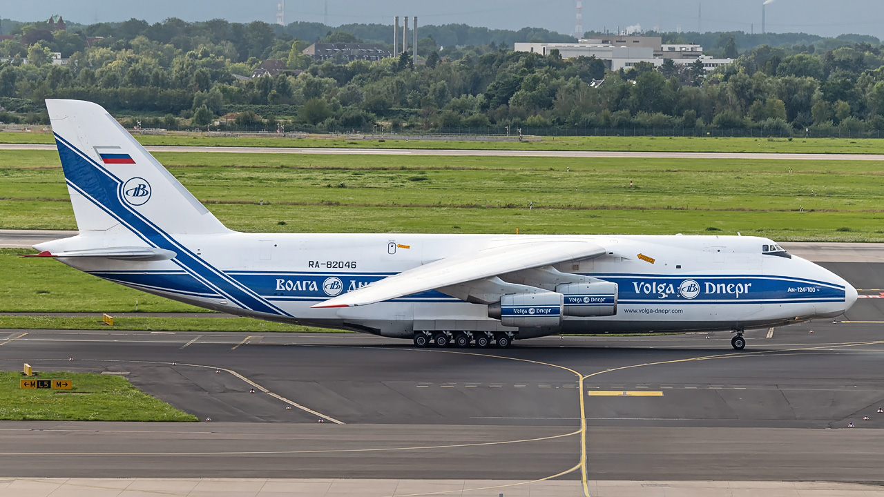 RA-82046 Volga-Dnepr-Group Antonov AN-124-100