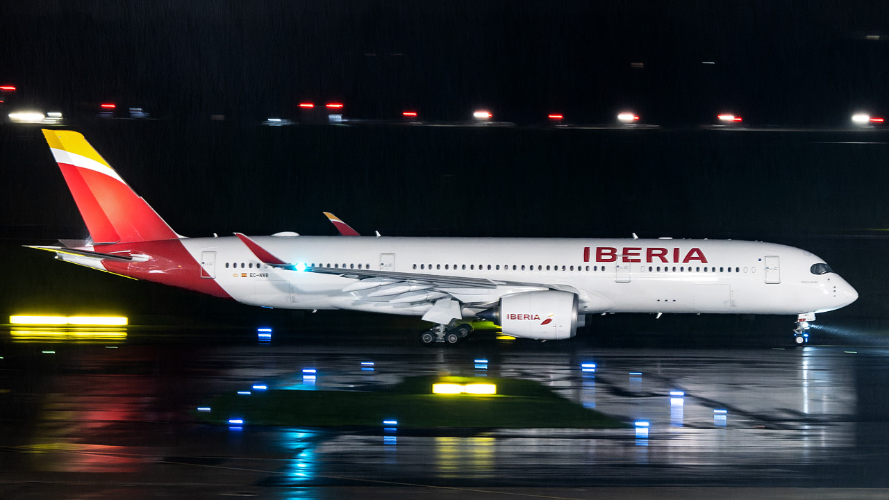 EC-NVR Iberia Airbus A350-900