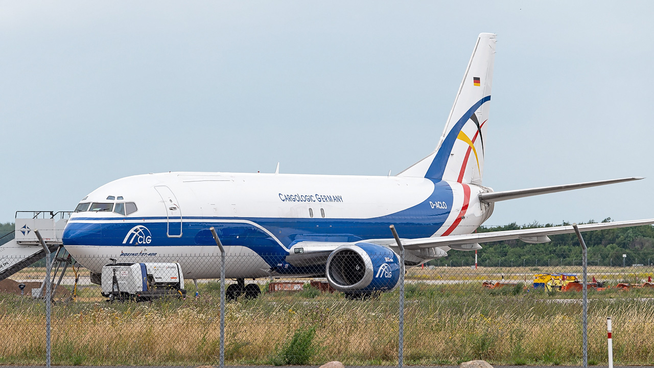 D-ACLO CargoLogic Germany Boeing 737-400(SF)