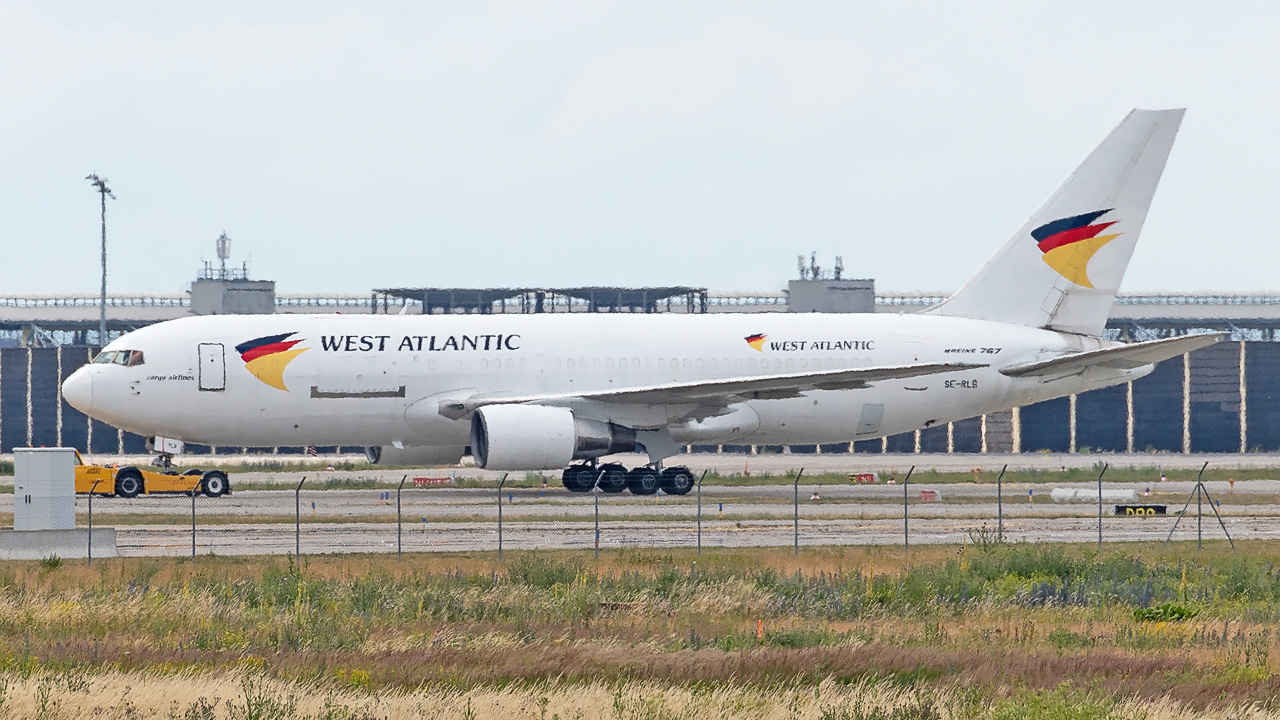 SE-RLB West Atlantic Boeing 767-200(BDSF)
