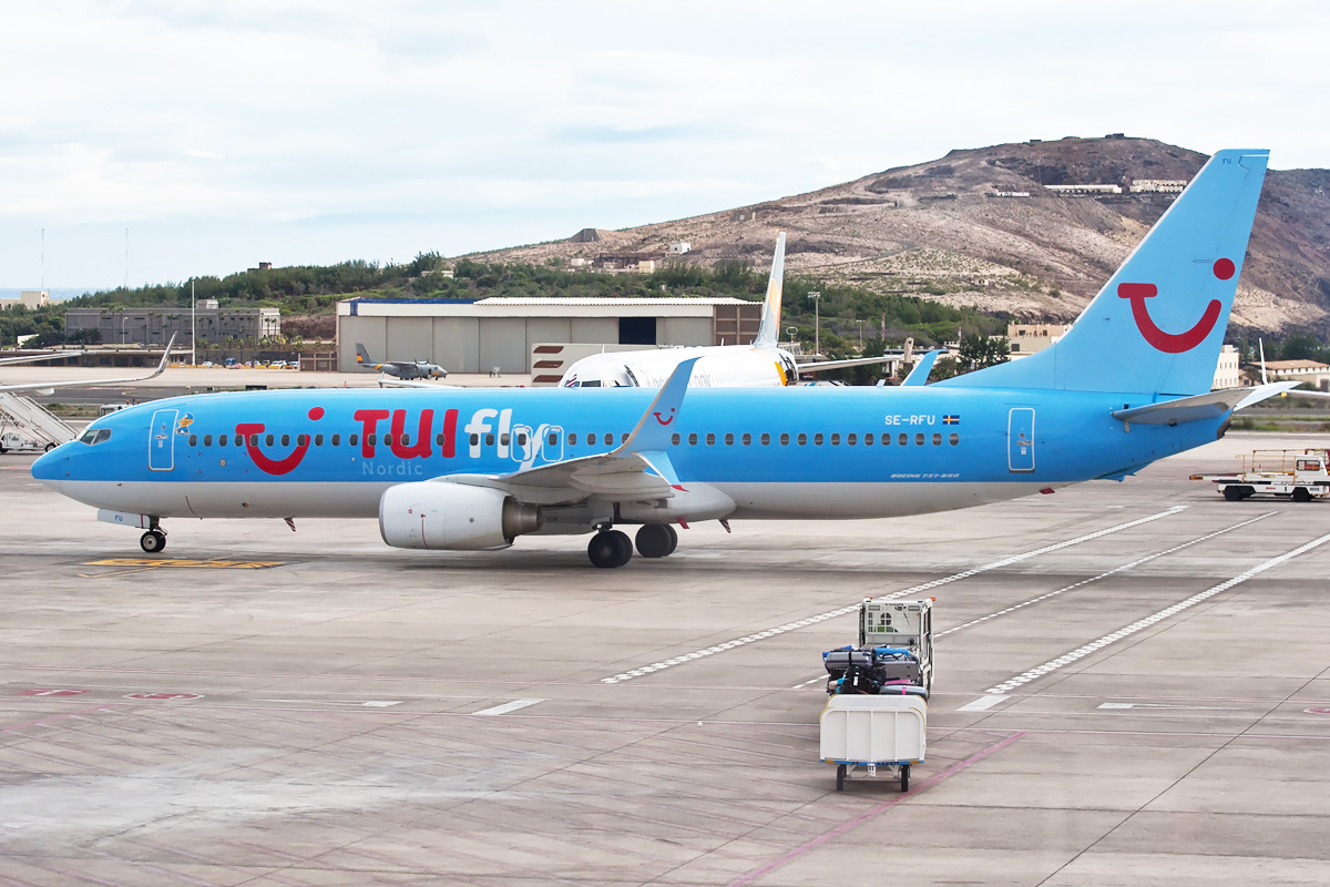 SE-RFU TUIfly Nordic Boeing 737-800