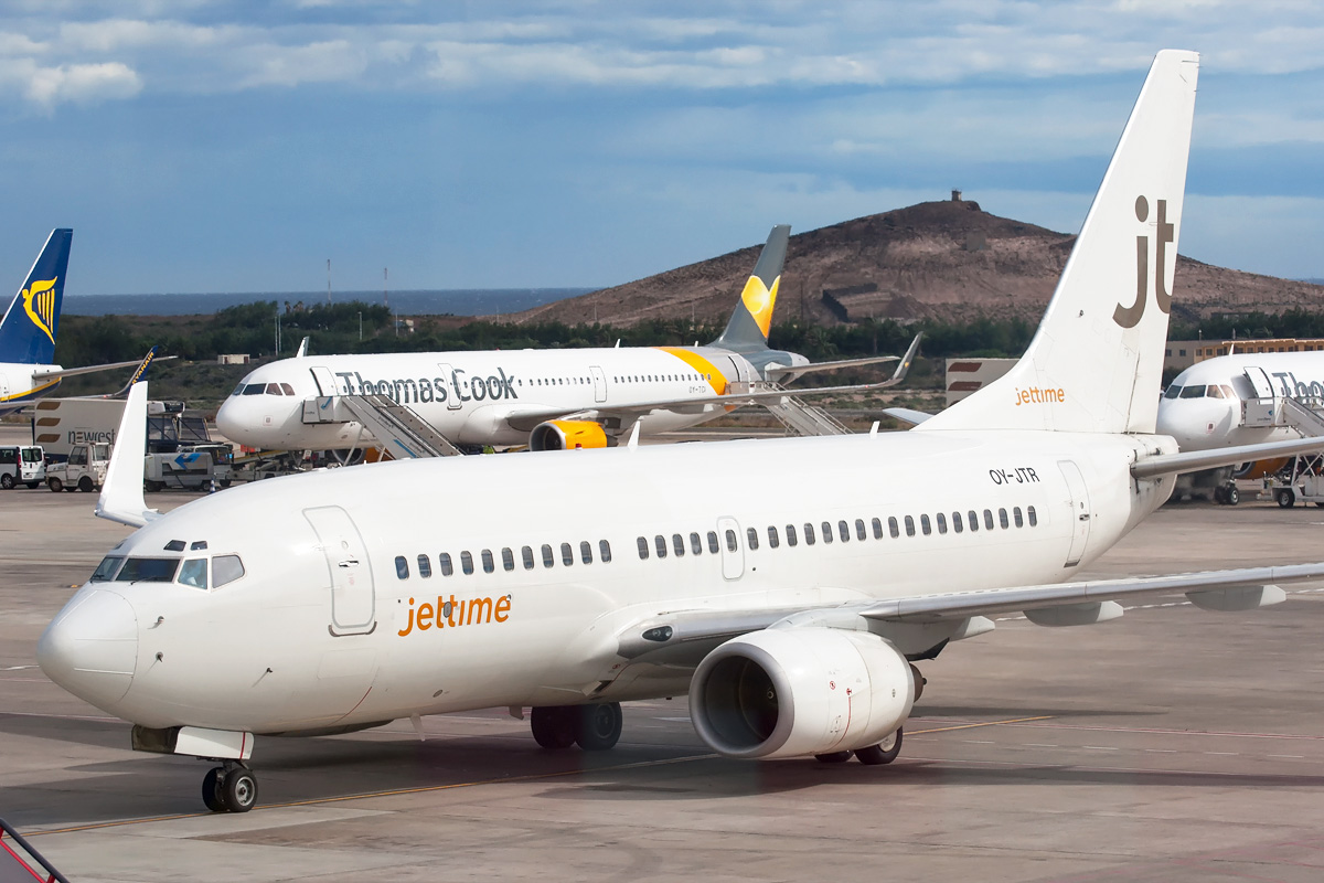 OY-JTR Jettime Boeing 737-700
