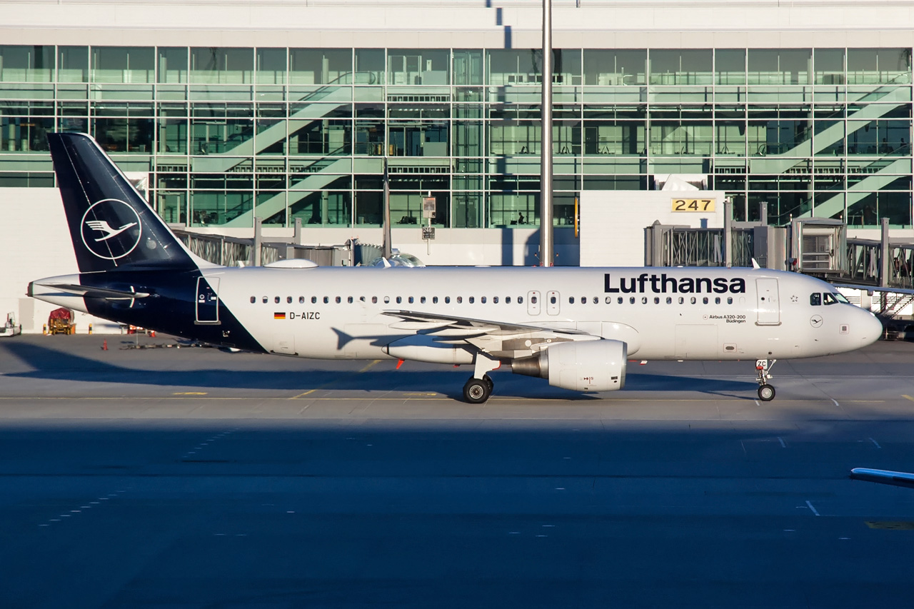 D-AIZC Lufthansa Airbus A320-200