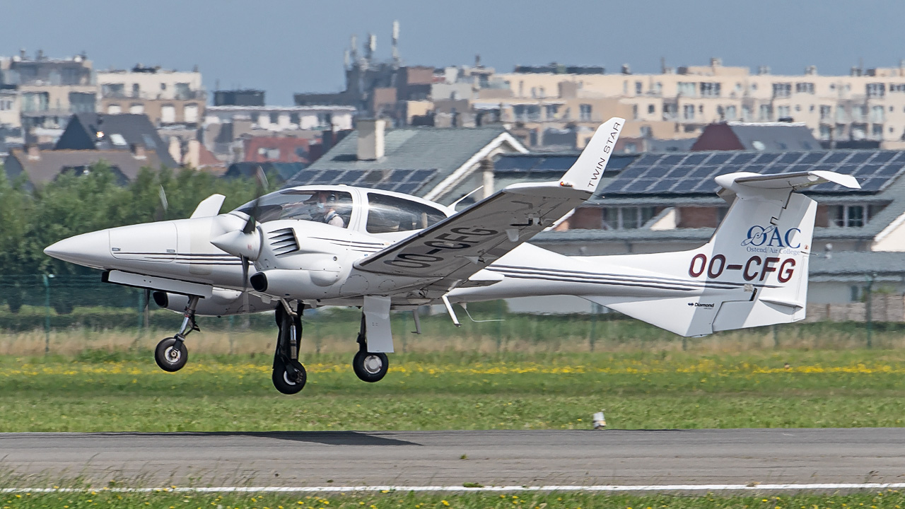 OO-CFG Diamond DA42 TwinStar