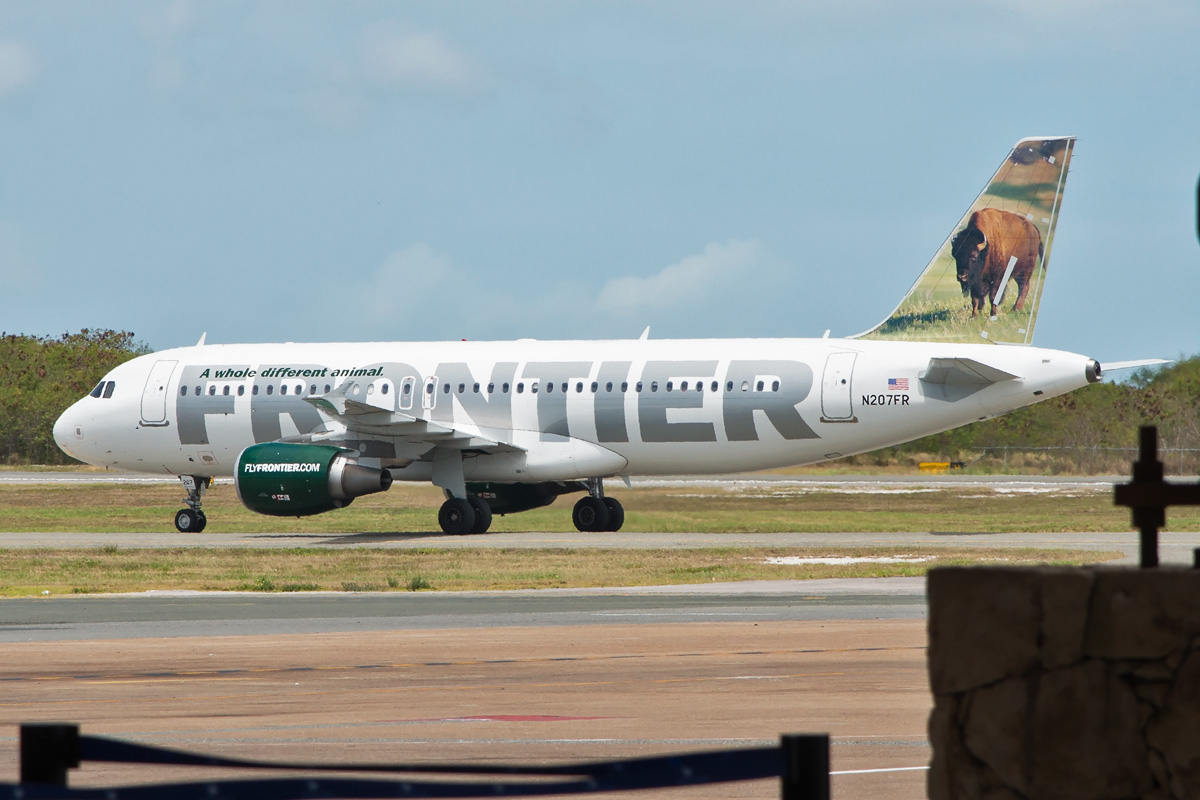N207FR Frontier Airbus A320-200
