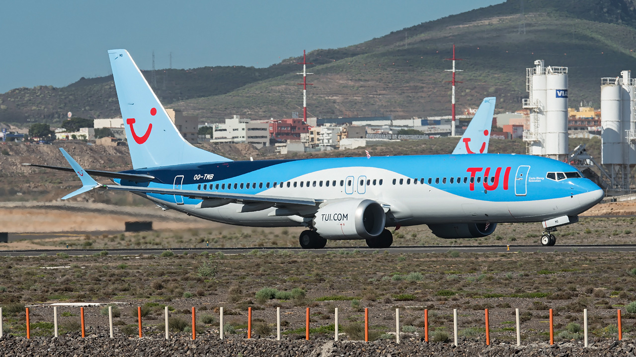 OO-TMB TUI Airlines Belgium Boeing 737 MAX 8