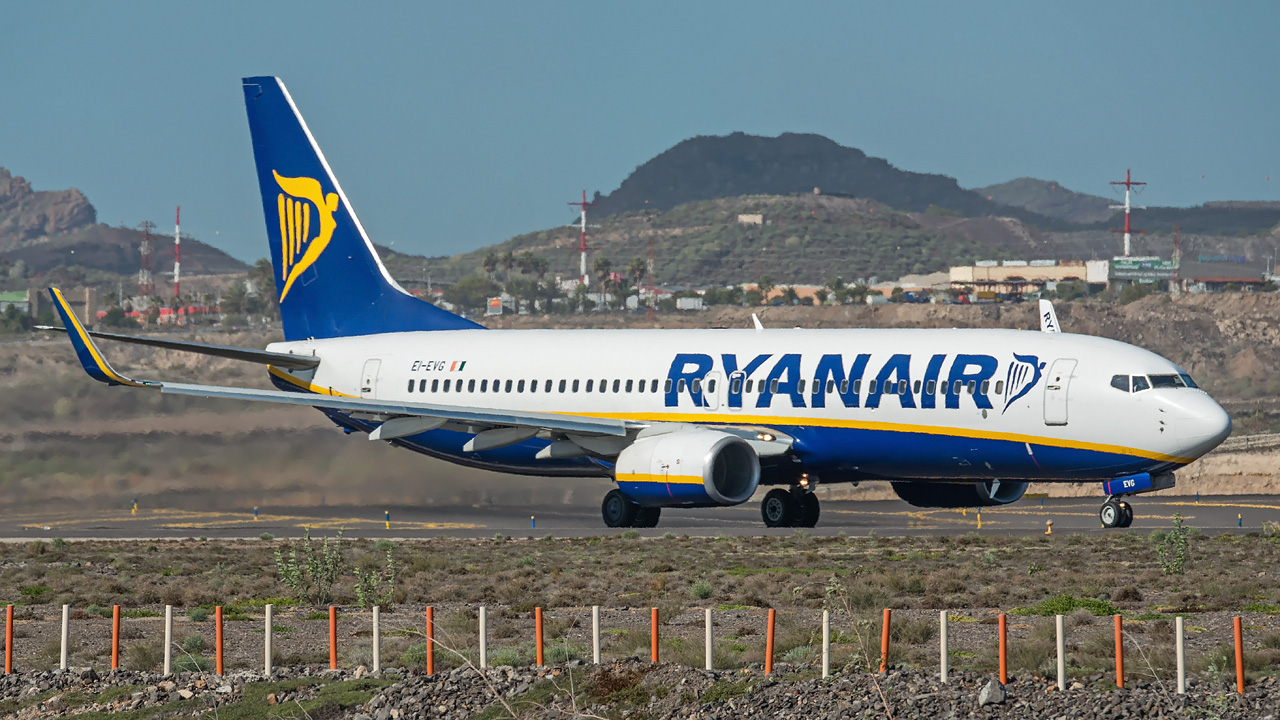 EI-EVG Ryanair Boeing 737-800