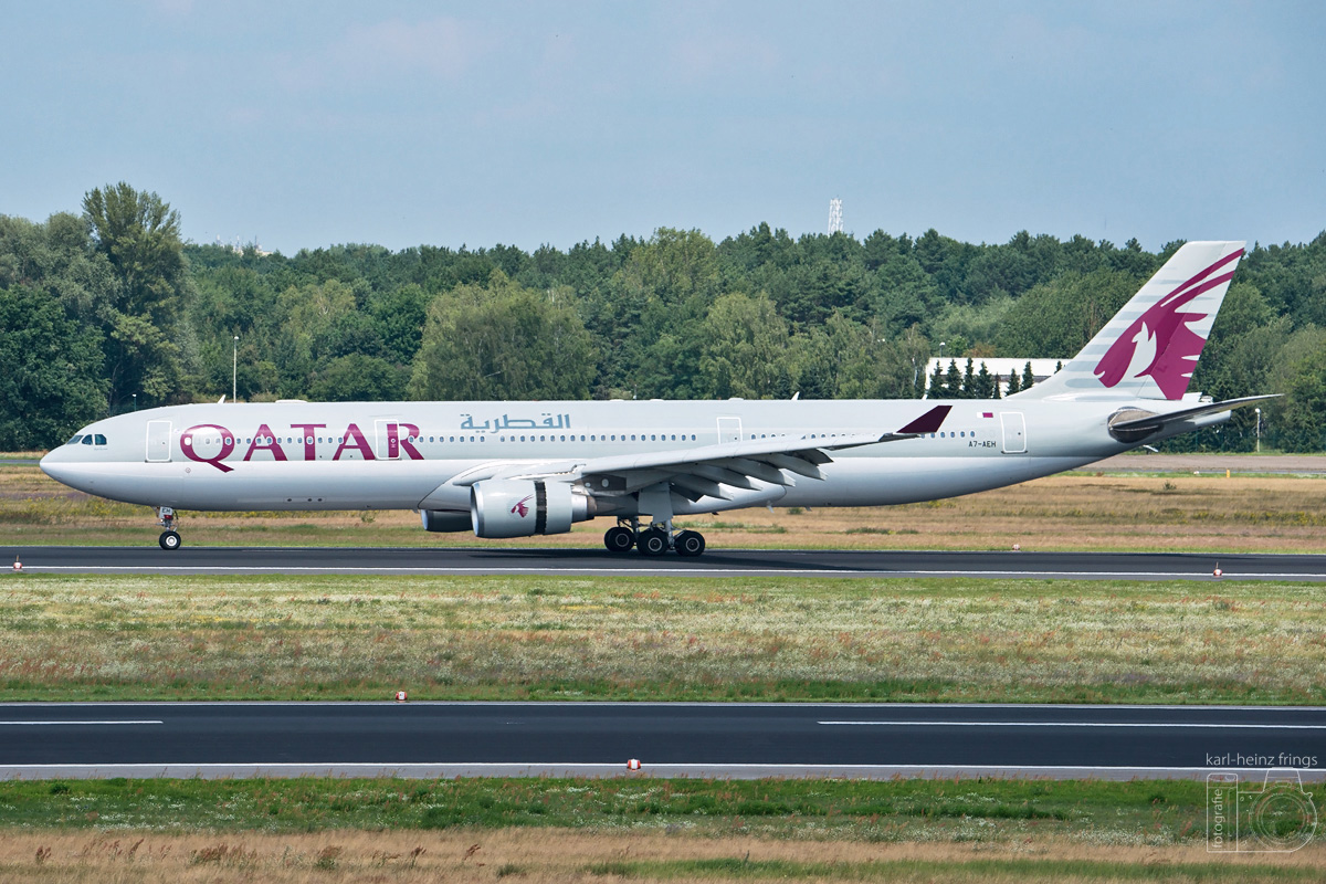 A7-AEH Qatar Airways Airbus A330-300