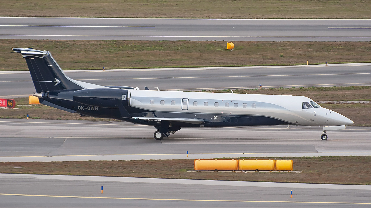 OK-OWN ABS Jets Embraer ERJ-135BJ Legacy 650