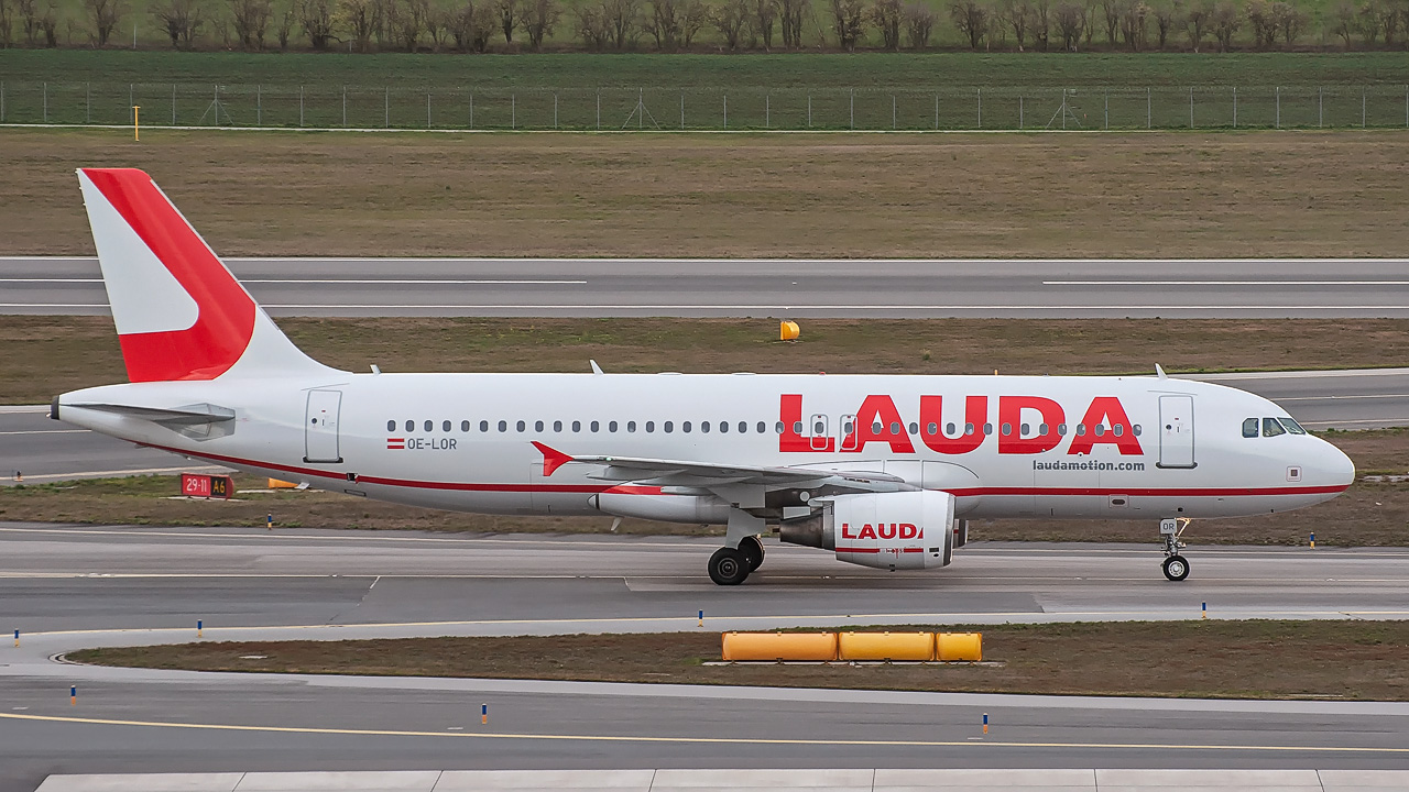 OE-LOR Laudamotion Airbus A320-200